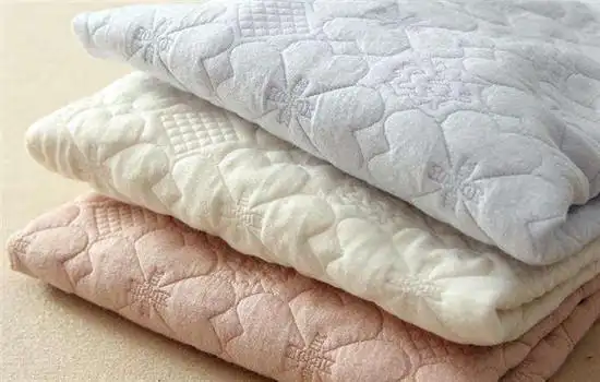 空气棉衣服容易起球吗