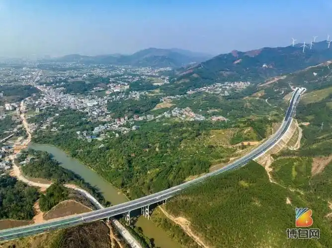 详细到出口,桥隧……_博白_浦北_高速公路