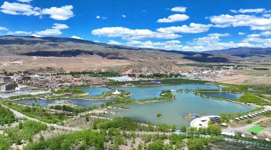 旅游四川 | 走遍甘孜山河,描绘地理脉络!_雅砻江_湿地_大渡河