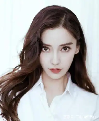 baby生图曝光,精致五官有缺陷,网友:这还是我们认识的baby吗?