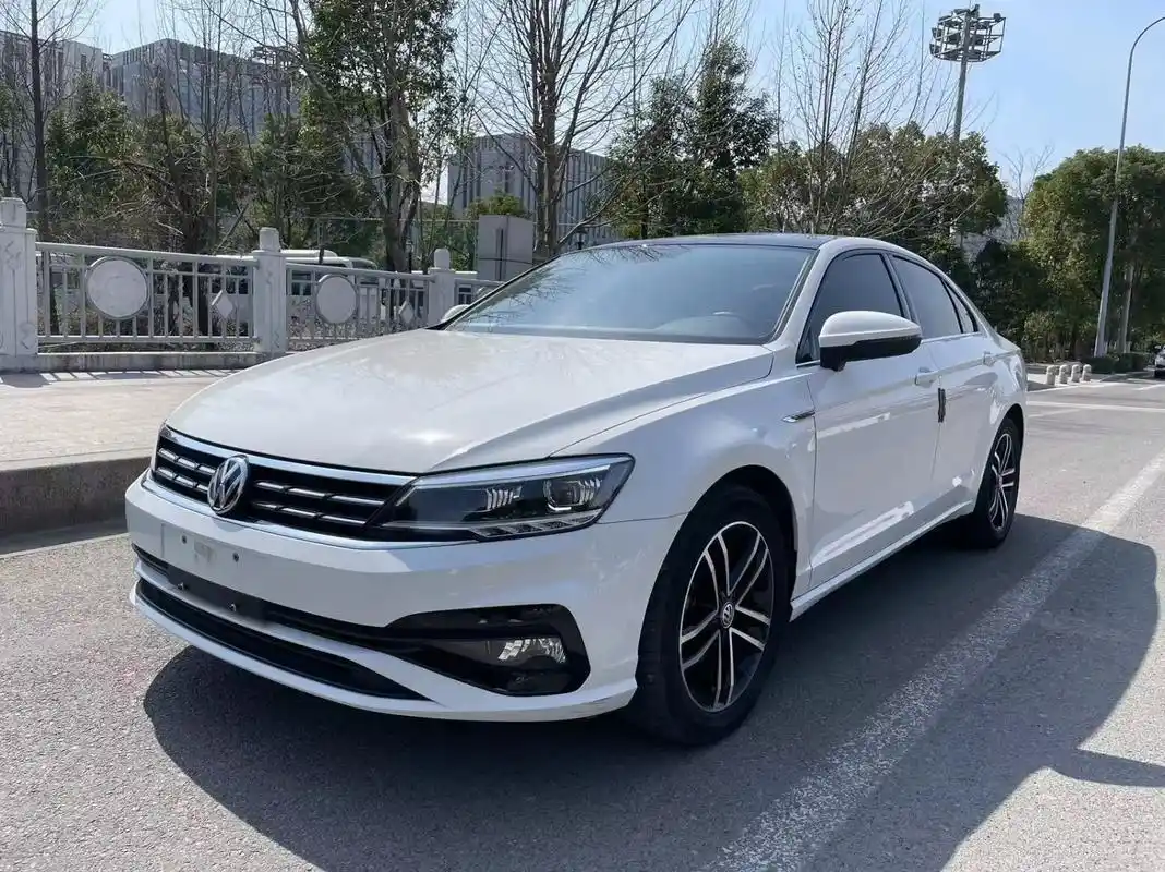 现车在店,价格优美.现车在店[666]大众凌渡21款280t - 抖音