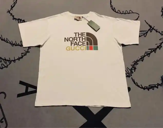 gucci x 北面联名短袖 xxl 新同成色 带吊牌 无任何污渍破损