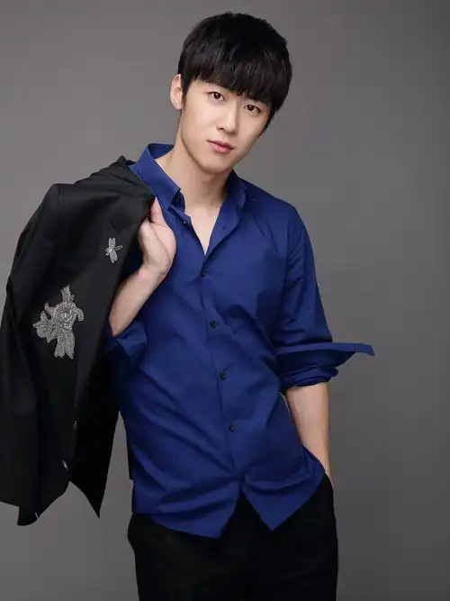 朱嘉琦还能这样婶时尚的完成度果然还是看脸