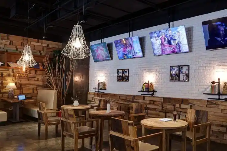 小型咖啡厅室内墙砖背景墙装修效果图