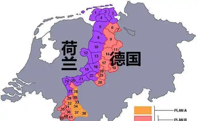 日本为了占领爪哇岛,开始对其发起了攻击,爪哇岛属于荷兰殖民地,所以