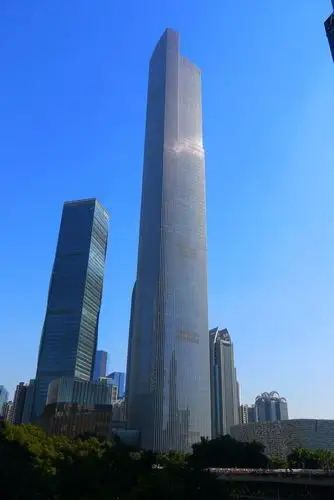 逛在广州-广东科学中心,花城大道看大楼