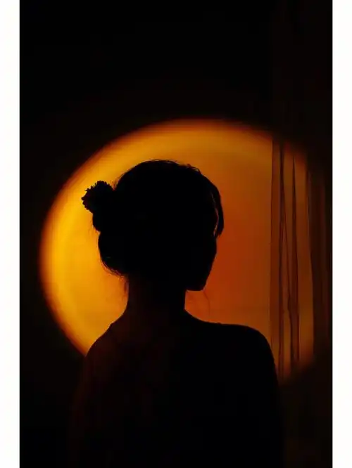 在家拍照落日灯不露脸拍照大法