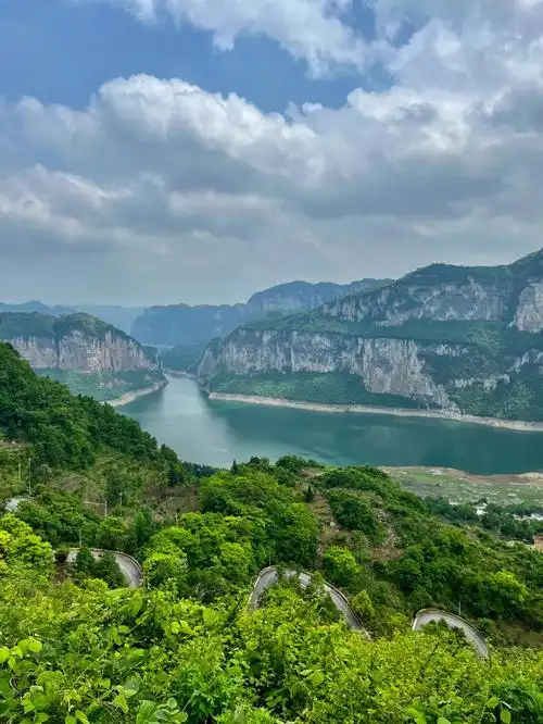 毕节乌江百里画廊