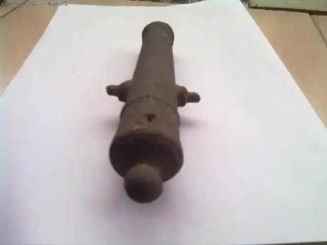 清代铁质小型铁炮(已售)