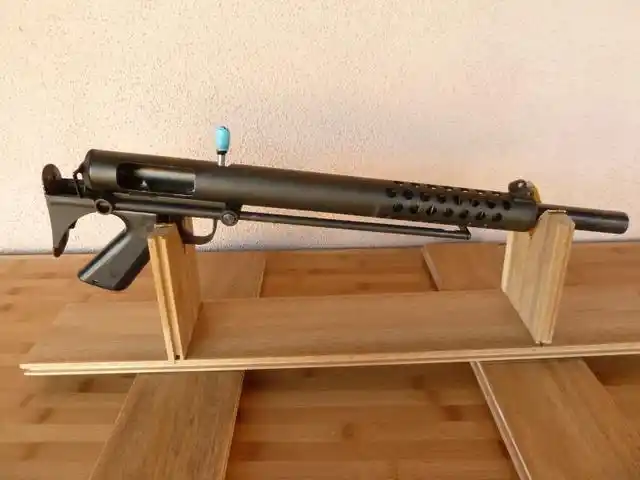 终结者霰弹枪仅造十八支结构简单至极