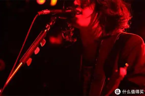 探寻日本eve歌手:他的音乐世界与独特魅力|日本|音乐|音乐作品_新浪