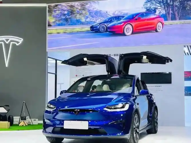 特斯拉model3焕新版闪耀合肥国际车展