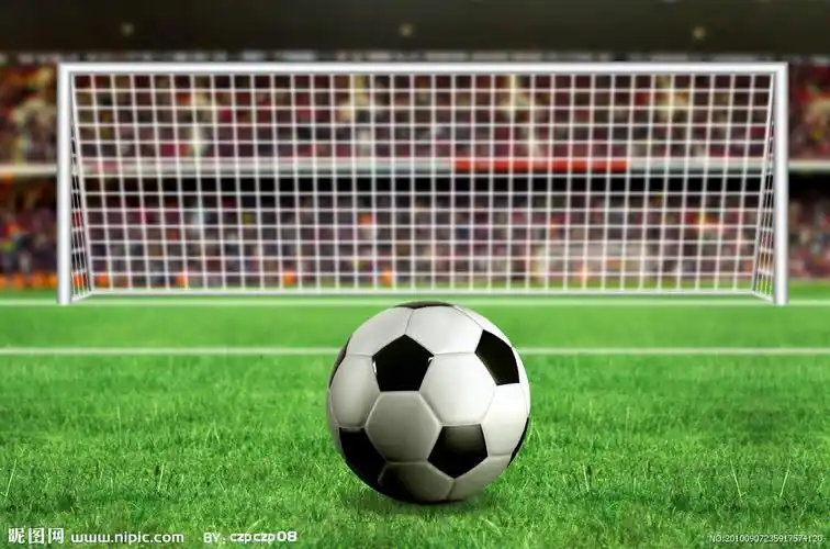 点球足球图片