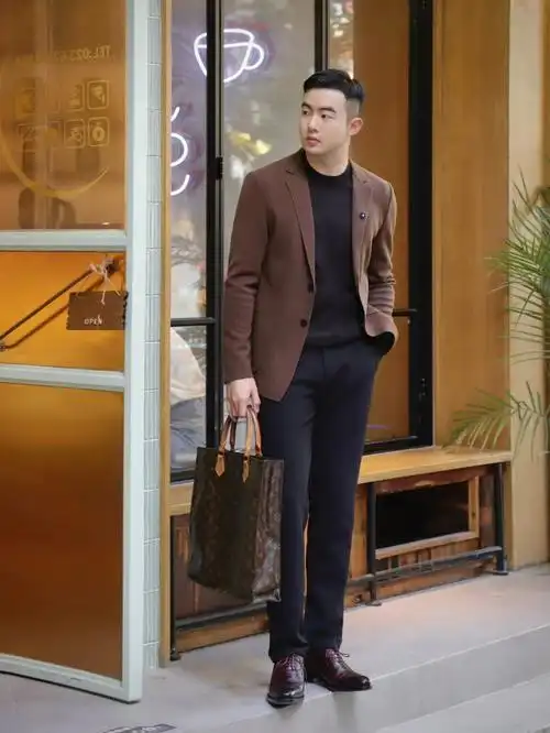 男士西装穿搭秋冬氛围感通勤熟男绅士风