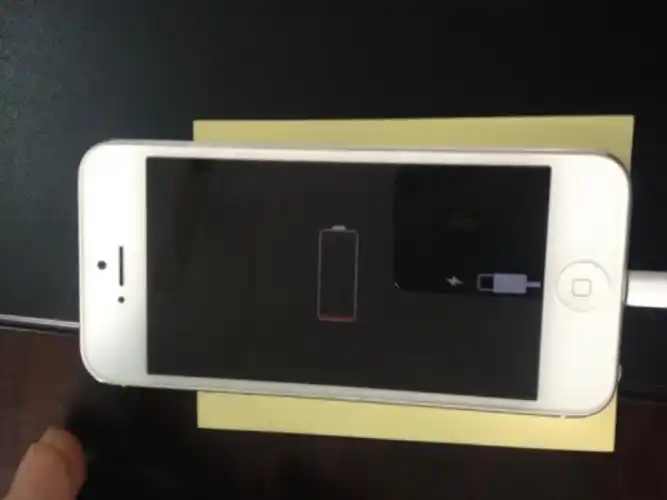 苹果手机充电显示这样怎么解决