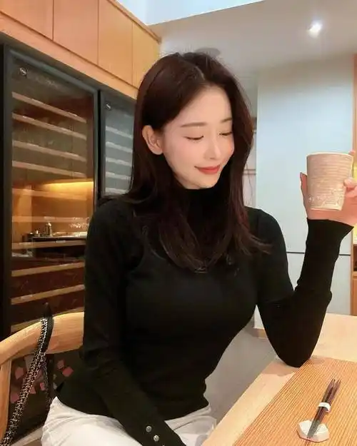 韩国顶级美女,颜值出众,身材傲人,堪称人间尤物