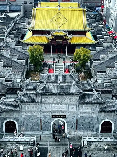 南昌万寿宫历史文化街区国风古韵引游人