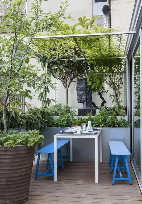 如果有钱,一定要买顶楼带露台的房子,造个空中花园,邻居都羡慕