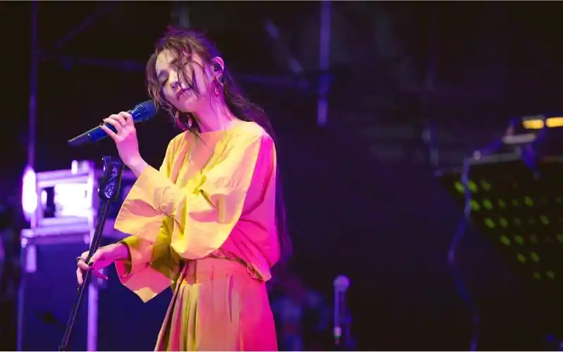 田馥甄hebe成都草莓音乐节2019 奇妙能力歌_哔哩哔哩 (゜-゜)つロ