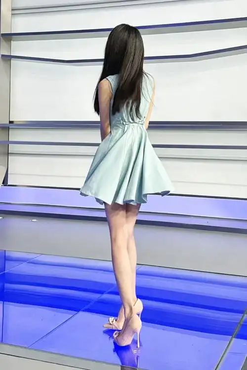 腾讯nba女主播辰辰,这种不知道有多香