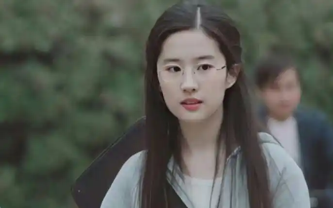 刘亦菲 纯欲天花板 电影《恋爱通告》剪辑