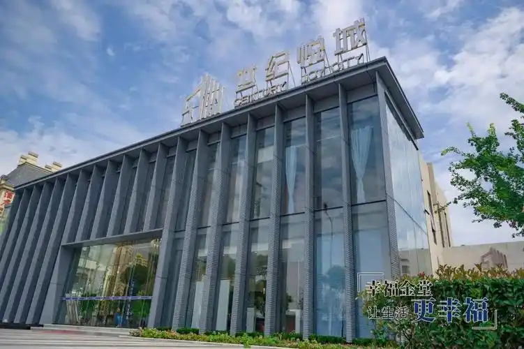 重磅金堂的高空泳池原来在这