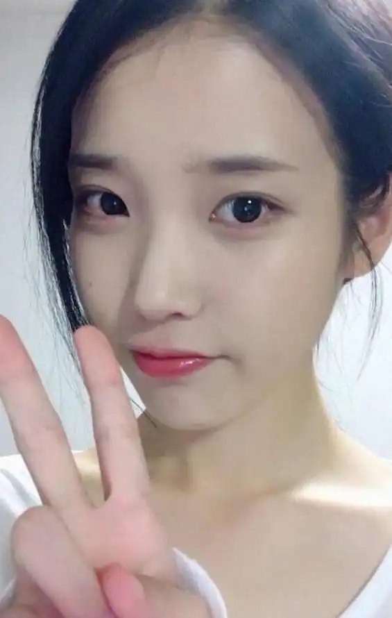 长相清秀的女生,脸上若有这4个特征,有其中2个就很受男生青睐