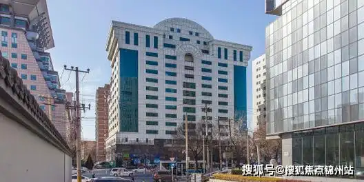 地铁:10号线 北土城;8号线 北土城;5号线 惠新西街北口;5号线 和平西