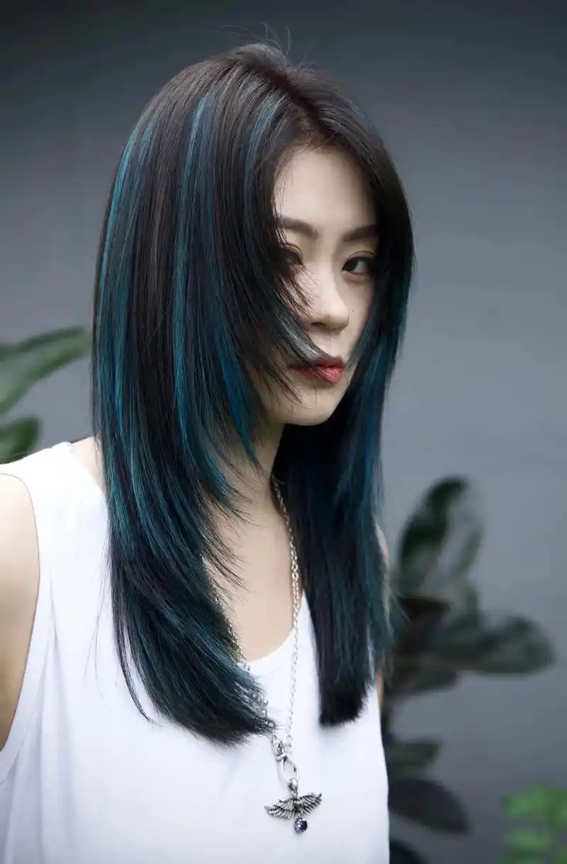 风格挑染设计太原染发天花板