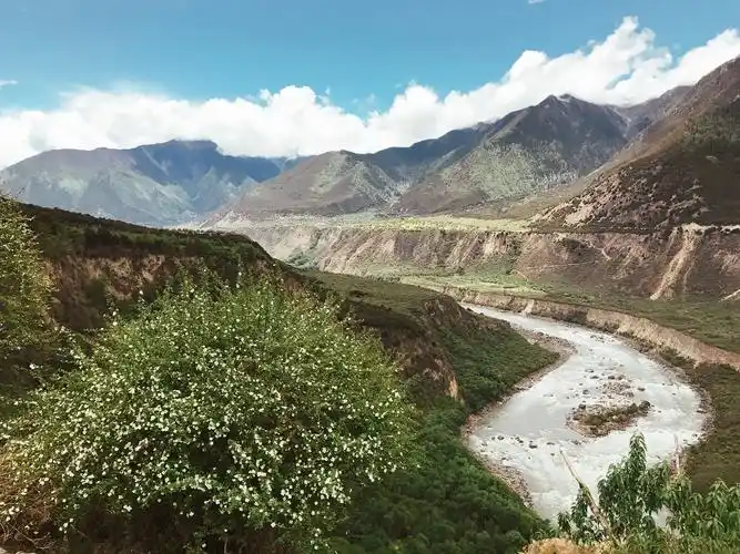 【林芝景点图片】雅鲁藏布大峡谷