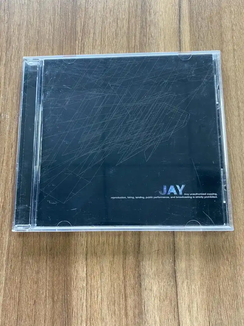 周杰伦《八度空间》二十年前就听周董了,那时买他的第一本磁带是 - 抖