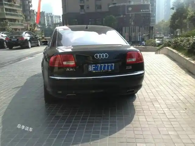 嘉兴最霸气的9个牛牌五菱小货车反差太大现在变成日产商务车