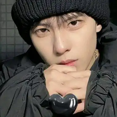 精选最新帅气真人男生头像成熟其实也是一种气质