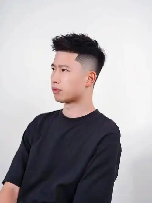 2021秋季精选男士发型(30款)-搜狐大视野-搜狐新闻