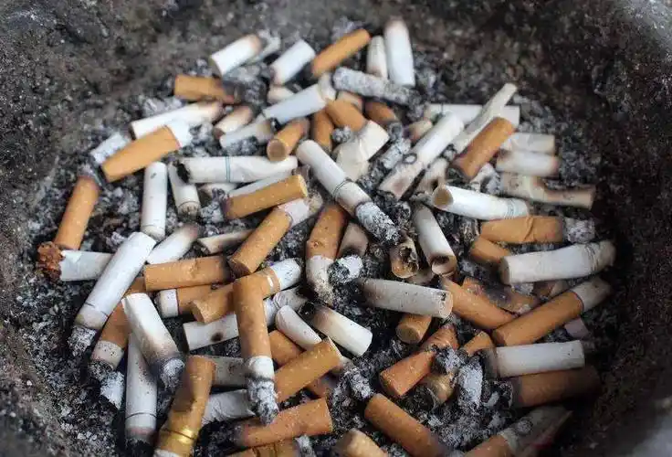 香烟_时候_烟头