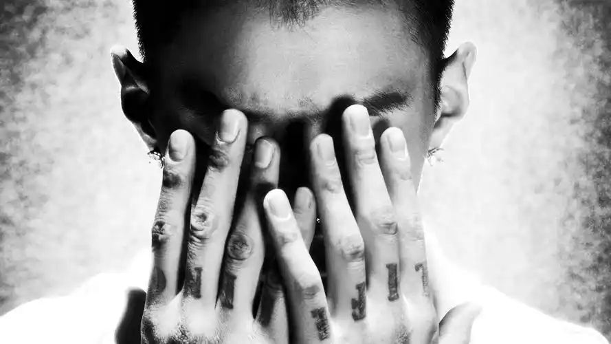 帅哥朴宰范桌面壁纸