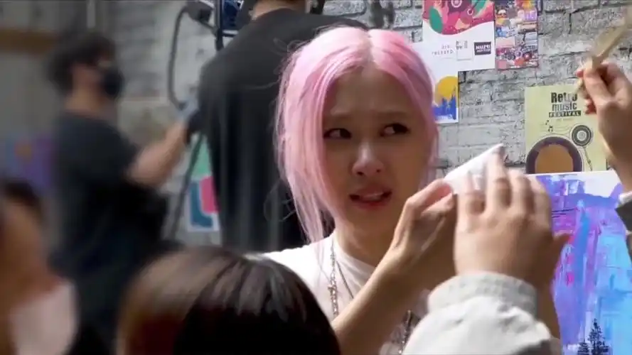 blackpink朴彩英哭戏rosélovesickgirls肉肉哭得太让人心疼了92481