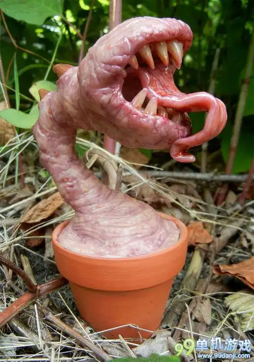 超重口味毁童年 《超级玛丽》食人花惊悚登场