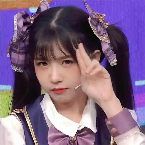 球球校服女头像