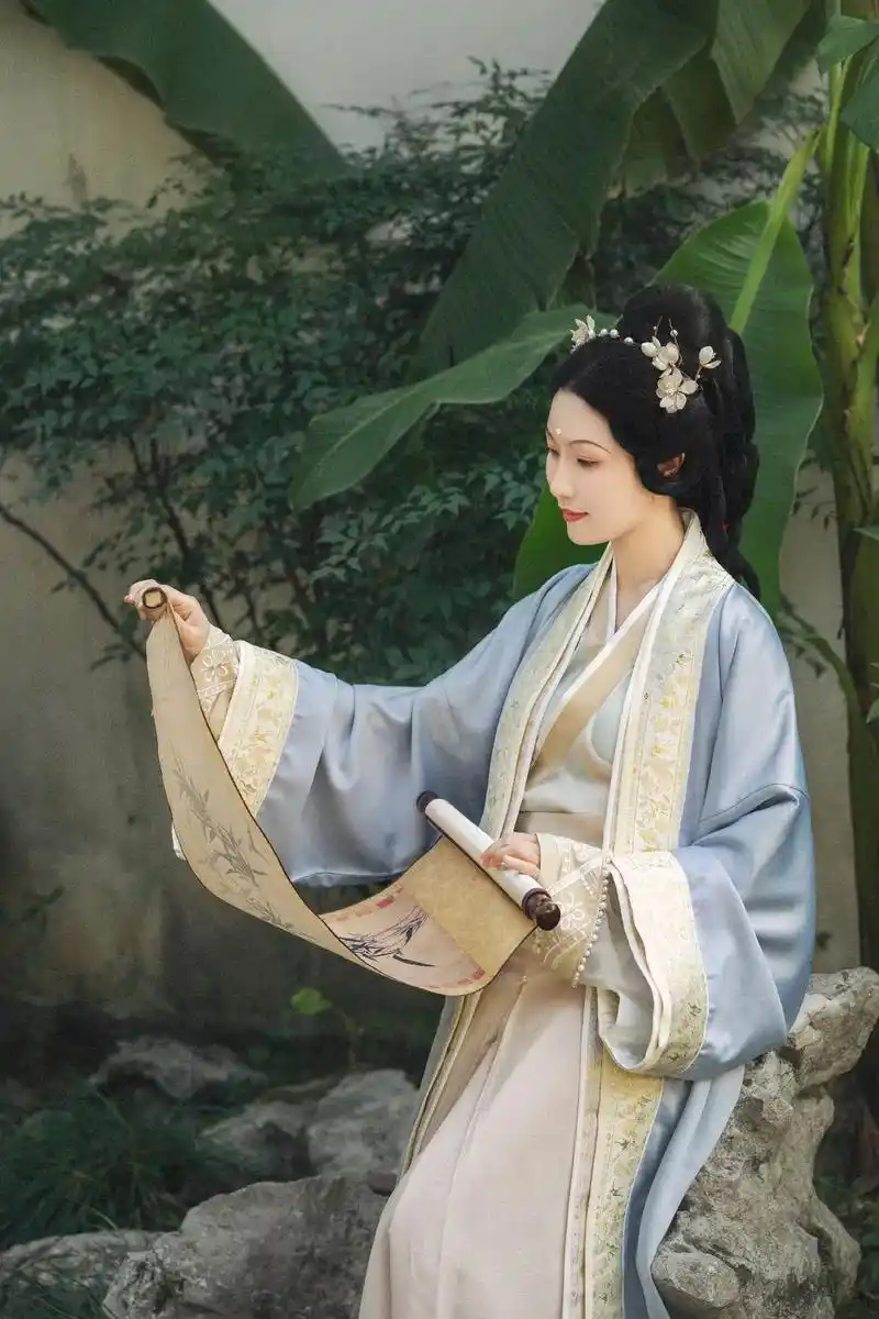 古风摄影宋韵风雅简约雅致的宋制汉服