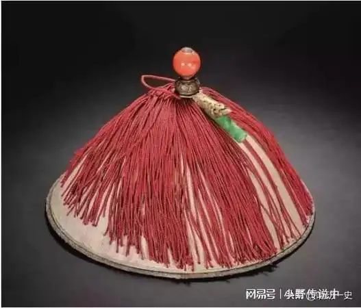 农妇捡了个透明圆球,拿回去送给丈夫,不料丈夫装在三轮车的档上|官帽