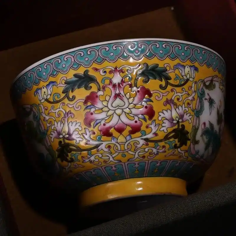 珍品旧藏清代宫廷御藏手绘粉彩珐琅彩釉瓷碗 品相保存完好  画 - 抖音