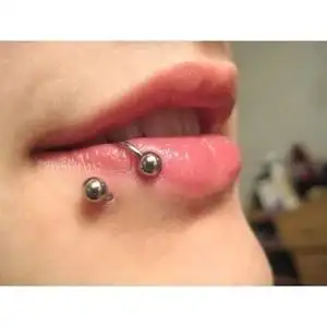 穿刺女孩 新款高级感 小众唇钉 欧美s环唇环钛钢耳骨鼻环耳夹饰品