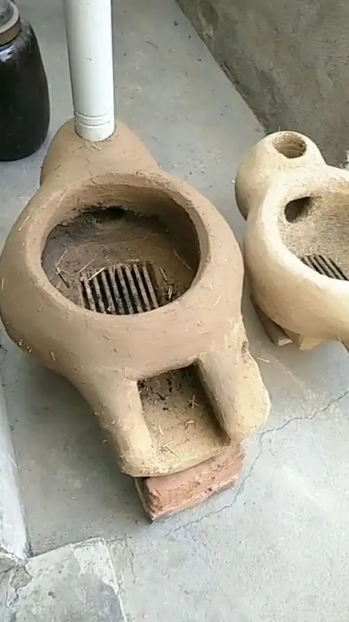 只有农村才用的火炉,冬天取暖,全靠它发威!