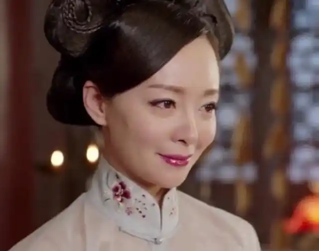 继妃衮代一系可以说是比元妃佟佳氏哈哈纳扎青一系更一败涂地.