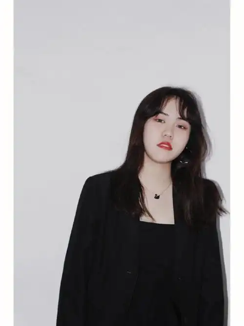 摄影:卡卡cassiel出镜的小姐姐是我身边的朋友哦#小红书摄影学院