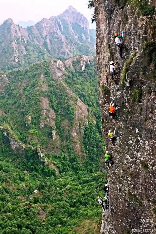 雁荡山飞拉达户外活动