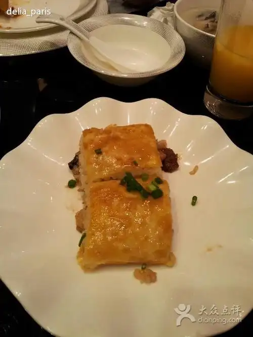 p data-id="gn5784a9c8">亢龙太子酒轩(东湖路店)是一家位于武汉市的