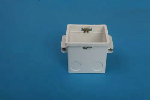 宏程品牌厂家pvc塑料接线盒双调中穿方盒