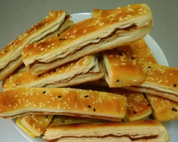 1碗面粉1碗豆沙做家人爱吃的千层饼层层香软一盘不够吃